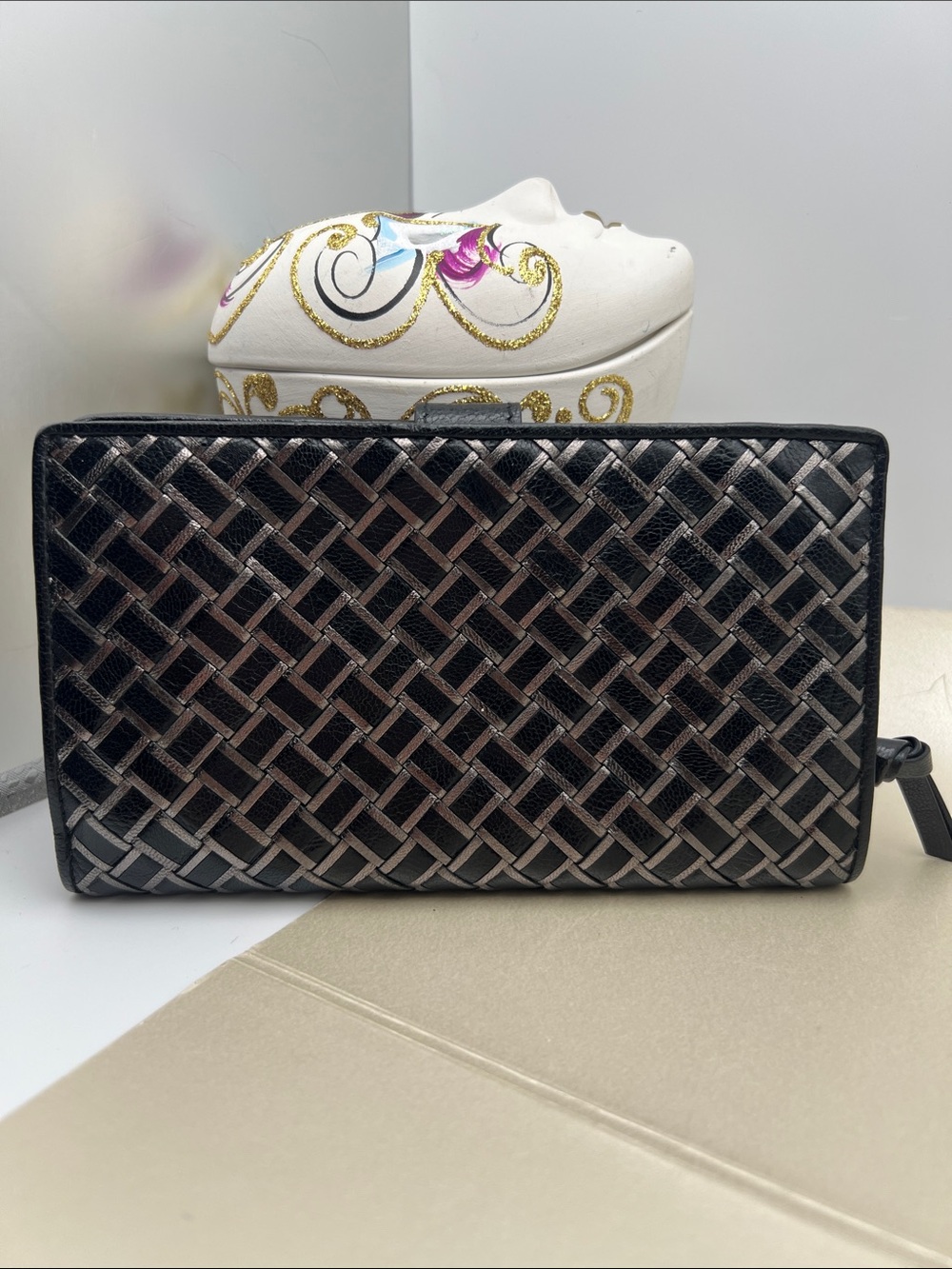 Bottega Veneta Intrecciato Snap Closure Black/Silver Woven Leather Bifold Wallet - Picture 3 of 17